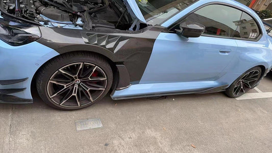 BMW M2 / M2C G87 2023-ON with Aftermarket Parts - Front Fenders Pre-preg Carbon Fiber from TAKD Carbon