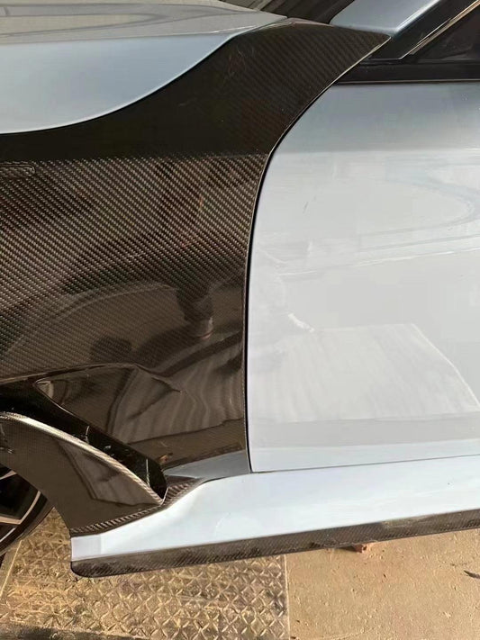 BMW M2 / M2C G87 2023-ON with Aftermarket Parts - Front Fenders Pre-preg Carbon Fiber from TAKD Carbon
