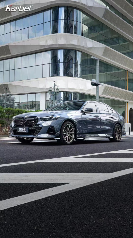 BMW i5 xDrive40 / i5 eDrive40 (with M-package bumper, does not fit base mode) / i5 M60 G60 G61 2024-ON & 5 Series 540i xDrive / 530i xDrive / 530i (with M-package bumper, does not fit base model) / 550e xDrive G60 G61 2024-ON with Aftermarket Parts - V1 Style Pre-preg Carbon Fiber Front Lip from Karbel Carbon