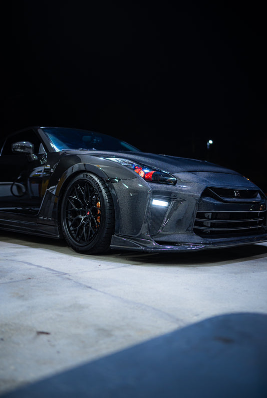 Nissan GTR Nismo T-Spec Black Edition Track Eidtion Premium Pure 2008 2009 2010 2011 2012 2013 2014 2015 2016 2017 2018 2019 2020 2021 2022 2023 with Aftermarket Parts - Vented Front Fenders Pre-preg Carbon Fiber / FRP from& CMST Tuning