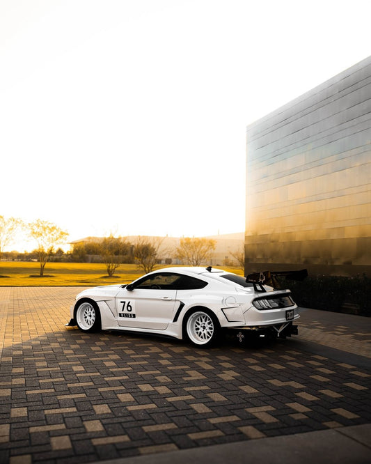 Robot Craftsman " DAWN & DUSK " Widebody Fender Flares Wheel Arches & Side Skirts for Ford Mustang Ecoboost V6 GT Mach1 Bullitt S550.2 2018-2023 Carbon Fiber / FRP