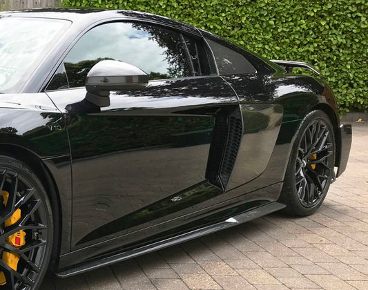 Audi R8 Gen 2 Pre-Facelift 2017 2018 2019 with Aftermarket Parts - Side Skirts Carbon Fiber from Aero Republic
