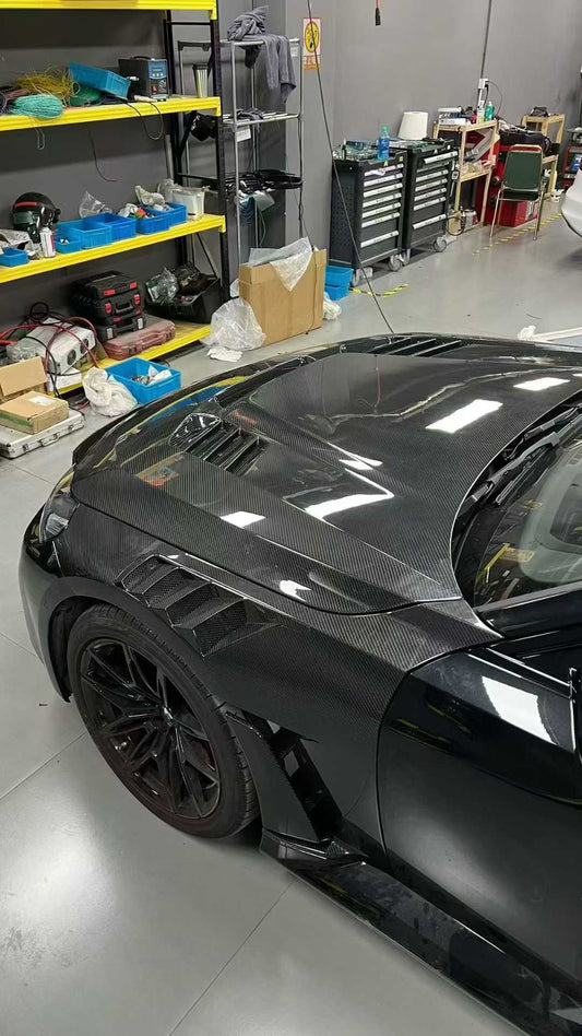 BMW M2C M2 G87 2023-ON & 2 Series M240i 230i G42 2022-ON with Aftermarket Parts - Vor Style Hood Dry Pre-preg Carbon Fiber from Aero Republic