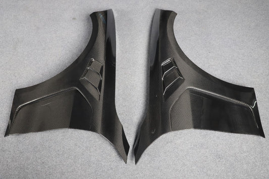 BMW M4 / M4C / M4CS G82 G83 2021-ON with Aftermarket Parts - Front Fenders Dry Pre-preg Carbon Fiber from Aero Republic