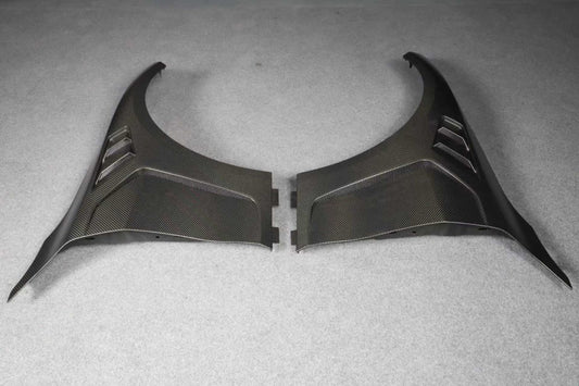 BMW M4 / M4C / M4CS G82 G83 2021-ON with Aftermarket Parts - Front Fenders Dry Pre-preg Carbon Fiber from Aero Republic