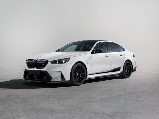 BMW M5 M5C G90 2024-ON with Aftermarket Parts - MP Style Side Skirts Pre-preg Carbon Fiber from Aero Republic