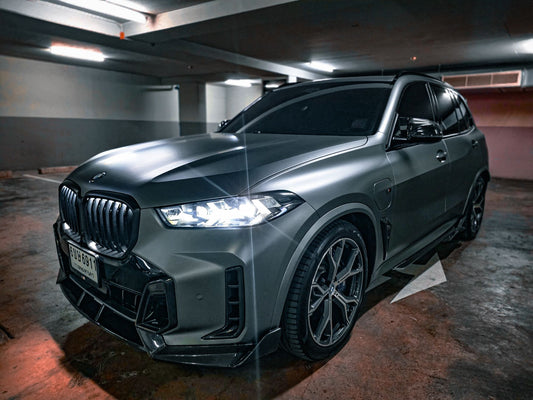 BMW X5 M60i s/x Drive 40i xDrive 50e G05 LCI 2024-ON with Aftermarket Parts - MP Style Front Bumper Side Vent Valences Trim Carbon Fiber from Aero Republic