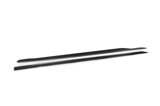 BMW i5 xDrive40 / i5 eDrive40 / i5 M60 G60 2024-ON & 5 Series 540i xDrive / 530i xDrive / 530i / 550e xDrive G60 2024-ON with Aftermarket Parts - MP Style Side Skirts Pre-preg Carbon Fiber from Aero Republic