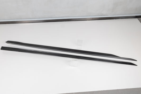BMW i5 xDrive40 / i5 eDrive40 / i5 M60 G60 2024-ON & 5 Series 540i xDrive / 530i xDrive / 530i / 550e xDrive G60 2024-ON with Aftermarket Parts - MP Style Side Skirts Pre-preg Carbon Fiber from Aero Republic