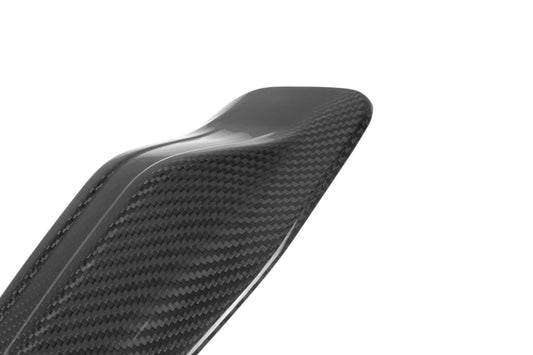 BMW i7 M70 / xDrive60 / eDrive50 G70 2023-ON & 7 Series 760i xDrive / 750e xDrive / 740i xDrive / 740i G70 2023-ON with Aftermarket Parts - Antenna Trim Cover Carbon Fiber from Aero Republic