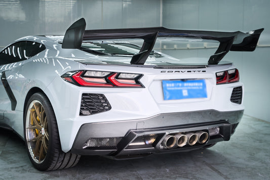 Chevrolet Corvette C8 Base E-Ray Z06 2020-ON with Aftermarket Parts - Z06 Center Exit Style Rear Diffuser Dry Pre-preg Carbon Fiber from Aero Republic