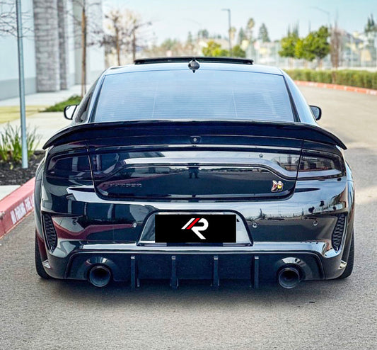Dodge Charger & 2015 Scat Pack & 2016 Scat Pack, Hellcat & 2017 R/T, Daytona, Scat Pack, Hellcat & 2018 GT, R/T, Daytona, Scat Pack, Hellcat & 2019 GT, R/T, Scat Pack, Hellcat & 2020 GT, R/T, Scat Pack, Hellcat & 2021 GT, R/T, Scat Pack & 2022 GT, R/T, Scat Pack Non-widebody & 2023 GT, R/T, Scat Pack Non-widebody with Aftermarket Parts - Red Eye Style Rear Spoiler Carbon Fiber from Aero Republic