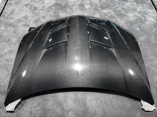 Lamborghini Urus 2019 2020 2021 2022 2023 2024 with Aftermarket Parts - M Style Hood Bonnet Pre-preg Carbon Fiber from Aero Republic