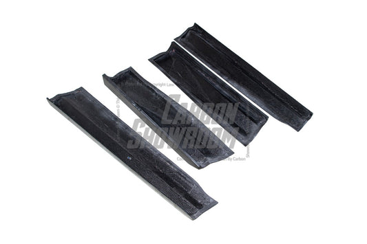 Lamborghini Urus 2019 2020 2021 2022 with Aftermarket Parts - M Style Side Skirts Carbon Fiber from Aero Republic