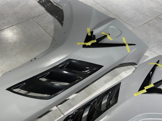 Lamborghini Urus 2019 2020 2021 2022 with Aftermarket Parts - M Style Front Fenders Carbon Fiber from Aero Republic