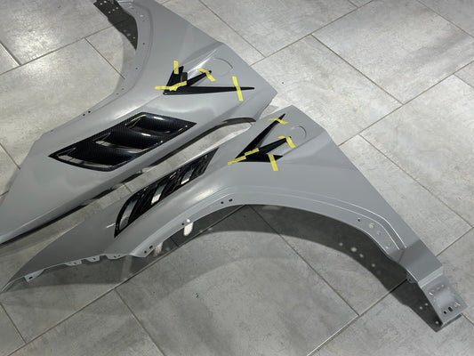 Lamborghini Urus 2019 2020 2021 2022 with Aftermarket Parts - M Style Front Fenders Carbon Fiber from Aero Republic