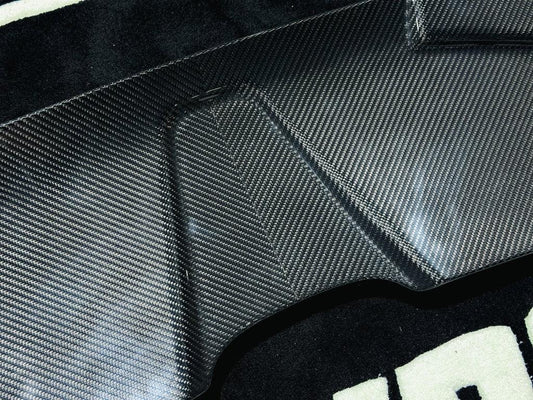 McLaren 720S 2018 2019 2020 2021 2022 2023 with Aftermarket Parts - RF Style Rear Spoiler Carbon Fiber from Aero Republic