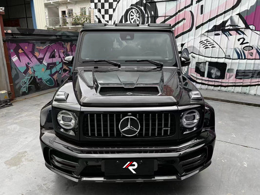 Mercedes Benz G63 AMG G550 W463 W464 2019-ON with Aftermarket Parts - M Style Roof Lighting Carbon Fiber from Aero Republic