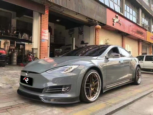 Tesla Model S 2nd Gen Late 2016-Early 2021 with Aftermarket Parts - Narrow & Wide Body Full Body Kit Carbon Fiber from Aero Republic