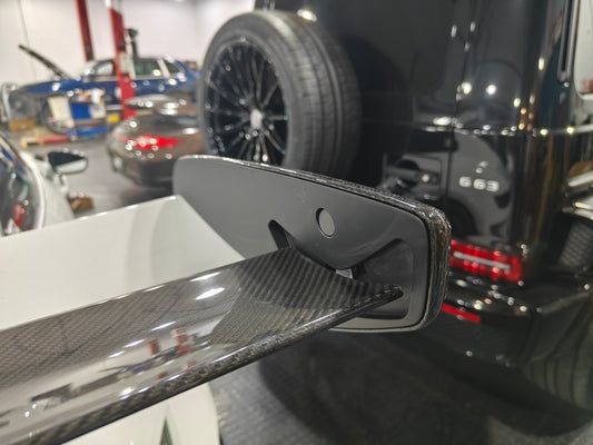Porsche 911 992.1 GT3RS 2023 2024 2025 with Aftermarket Parts - Rear Wing End Plate Carbon Fiber from Aero Republic