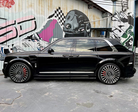 Rolls-Royce Cullinan 2019 2020 2021 2022 2023 2024 with Aftermarket Parts - M Style Side Skirts Dry Pre-preg Carbon Fiber from Aero Republic
