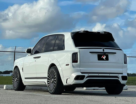 Rolls-Royce Cullinan 2019 2020 2021 2022 2023 2024 with Aftermarket Parts - M Style Side Skirts Dry Pre-preg Carbon Fiber from Aero Republic