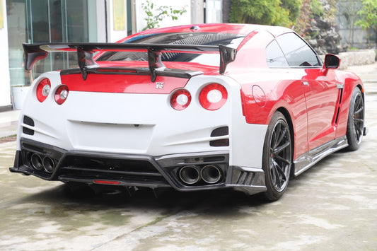 Nissan GTR R35 CBA DBA EBA 2008 2009 2010 2011 2012 2013 2014 2015 2016 2017 2018 2019 2020 2021 2022 2023 2024 with Aftermarket Parts - TS Style Side Skirts Carbon Fiber / FRP from Aero Republic