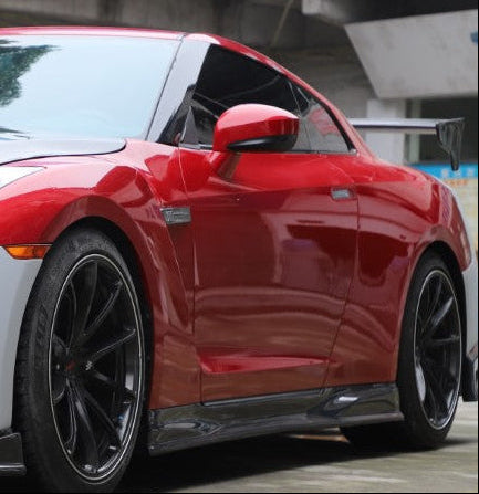 Nissan GTR R35 CBA DBA EBA 2008 2009 2010 2011 2012 2013 2014 2015 2016 2017 2018 2019 2020 2021 2022 2023 2024 with Aftermarket Parts - TS Style Side Skirts Carbon Fiber / FRP from Aero Republic