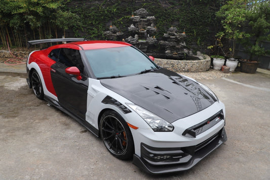Nissan GTR R35 CBA DBA EBA 2008 2009 2010 2011 2012 2013 2014 2015 2016 2017 2018 2019 2020 2021 2022 2023 2024 with Aftermarket Parts - TSV2 Style Front Fenders Carbon Fiber / FRP from Aero Republic