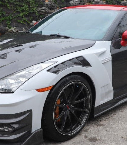 Nissan GTR R35 CBA DBA EBA 2008 2009 2010 2011 2012 2013 2014 2015 2016 2017 2018 2019 2020 2021 2022 2023 2024 with Aftermarket Parts - TSV2 Style Front Fenders Carbon Fiber / FRP from Aero Republic