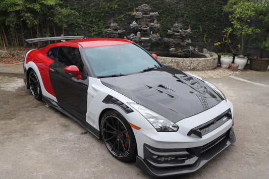 Nissan GTR R35 CBA DBA EBA 2008 2009 2010 2011 2012 2013 2014 2015 2016 2017 2018 2019 2020 2021 2022 2023 2024 with Aftermarket Parts - TSV2 Style Full Body Kit Carbon Fiber / FRP from Aero Republic
