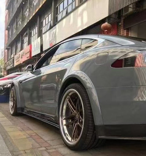 Tesla Model S 2nd Gen Late 2016-Early 2021 with Aftermarket Parts - Wheel Arches Carbon Fiber from Aero Republic