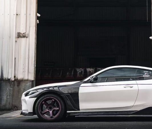 BMW M4 / M4C / M4CS G82 G83 2021-ON with Aftermarket Parts - ART Widebody Front Fenders Dry Pre-preg Carbon Fiber from ArmorExtend