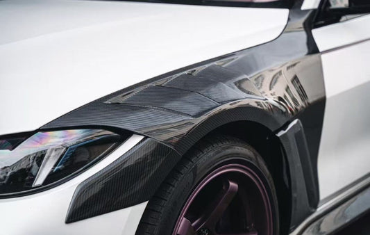 BMW M4 / M4C / M4CS G82 G83 2021-ON with Aftermarket Parts - ART Widebody Front Fenders Dry Pre-preg Carbon Fiber from ArmorExtend