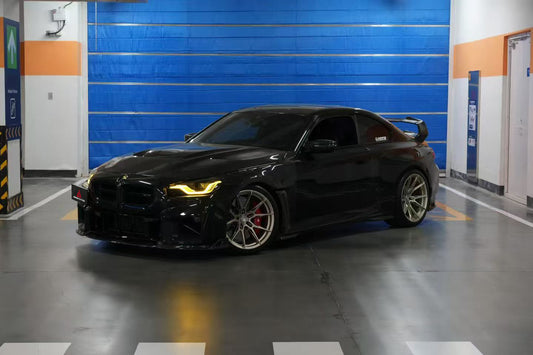 BMW M2 & M2C G87 2023 2024?with Aftermarket Parts - AE V2 Style Front Fenders Carbon Fiber from ArmorExtend