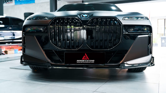 BMW i7 M70 / xDrive60 / eDrive50 G70 2023-ON & 7 Series 760i xDrive / 750e xDrive / 740i xDrive / 740i G70 2023-ON with Aftermarket Parts - AE Style Vacuumed Carbon Front Lip & side splitters from ArmorExtend