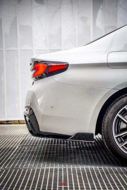 BMW M5/M5C F90 (Fits Both Pre-LCI & LCI) 2018-ON & 5 Series G30 540i M550i (With M-Package Bumper) G30 G31 (Fits Both Pre-LCI & LCI) 2017-ON with Aftermarket Parts - AE Style ABS Rear Diffuser & Rear Canards from ArmorExtend