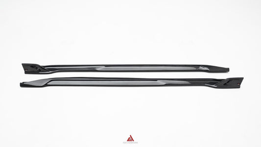 BMW XM / XM Label Red G09 2023-ON with Aftermarket Parts - AE Side Skirts Carbon Fiber from ArmorExtend