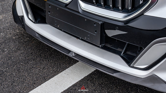 BMW i5 xDrive40 / i5 eDrive40 (with M-package bumper, does not fit base mode) / i5 M60 G60 G61 2024-ON & 5 Series 540i xDrive / 530i xDrive / 530i (with M-package bumper, does not fit base model) / 550e xDrive G60 G61 2024-ON with Aftermarket Parts - AE Design Front Lip Carbon Fiber from ArmorExtend