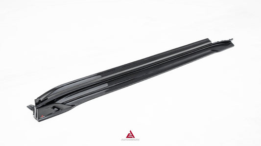 Porsche Panamera 976 Base 4 4S E-Hybird GTS Turbo 2024-ON with Aftermarket Parts - AE Desgin ART Side Skirts Carbon Fiber from ArmorExtend