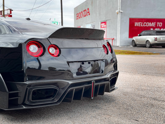 CMST Tuning Extreme Ducktail Whale Tail Trunk Lid for Nissan GTR Carbon Fiber/FRP