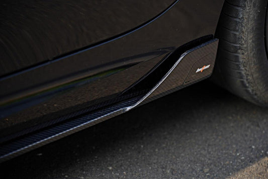BMW 3 Series G20 330i M340i LCI 2023 2024 with Aftermarket Parts - V2 Style Side Skirts Carbon Fiber from BCTXE Tuning