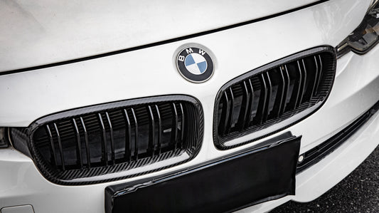 BMW 3 Series M340 340 335 330 328 320 F30 F31 2013 2014 2015 2016 2017 2018 2019 2020 with Aftermarket Parts - Dual Slat Front Kidney Grill Pre-preg Carbon Fiber from Aero Republic