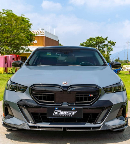 BMW i5 xDrive40 / eDrive40 (with M-package bumper, does not fit base mode) / M60 G60 G61 2024-ON & 5 Series 540i xDrive / 530i xDrive / 530i (with M-package bumper, does not fit base model) / 550e xDrive G60 G61 2024-ON with Aftermarket Parts - Front Lip Dry Pre-preg Carbon Fiber / FRP