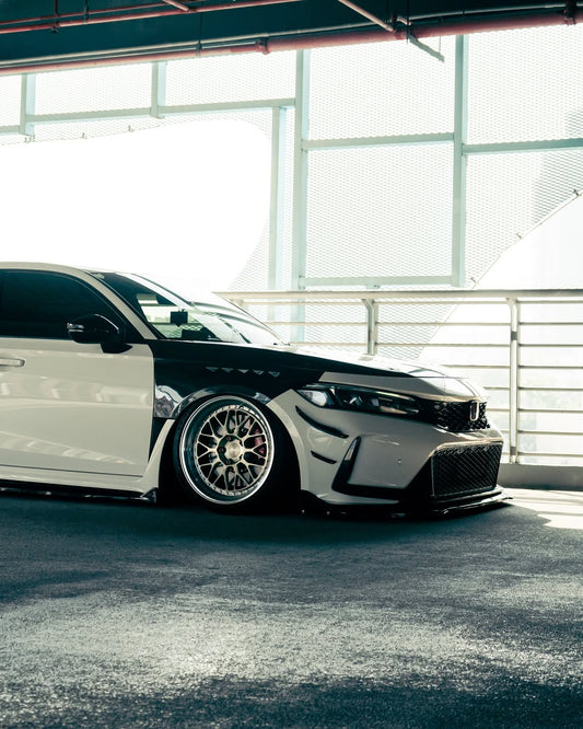 Honda Civic Type-R FL5 2023 2024 with Aftermarket Parts - Front Fenders Pre-preg Carbon Fiber / FRP from CMST Tuning