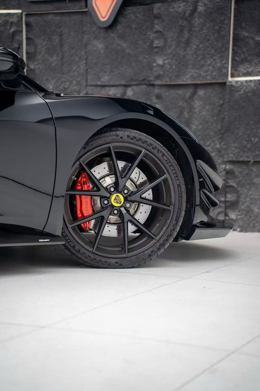 Lotus Emira 3.6 V6 2.0 Four-cylinder 2022-ON with Aftermarket Parts - Front Corner Canards Dry Pre-preg Carbon Fiber / FRP