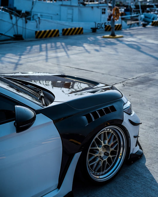 Honda Civic Type-R FL5 2023 2024 with Aftermarket Parts - Front Fenders Pre-preg Carbon Fiber / FRP from CMST Tuning