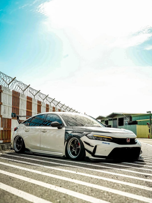 Honda Civic Type-R FL5 2023 2024 with Aftermarket Parts - Front Fenders Pre-preg Carbon Fiber / FRP from CMST Tuning