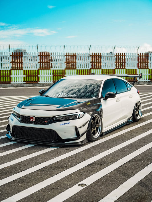 Honda Civic Type-R FL5 2023 2024 with Aftermarket Parts - Front Fenders Pre-preg Carbon Fiber / FRP from CMST Tuning