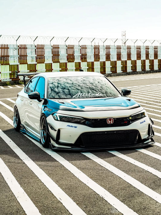 Honda Civic Type-R FL5 2023 2024 with Aftermarket Parts - Front Fenders Pre-preg Carbon Fiber / FRP from CMST Tuning
